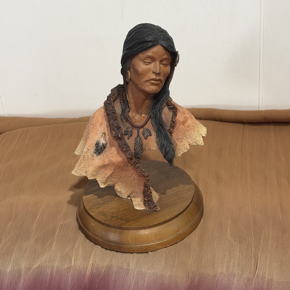 Stephen Herrero Medicine Woman Sculpture, 1997 Mill Creek Studios Vintage 7 in